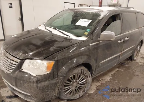 2014 Chrysler Town & Country Touring-L z USA, uszkodzony, nr VIN 2C4RC1CG0ER466778